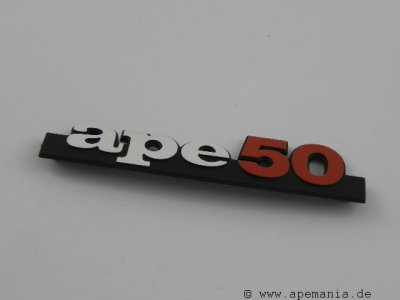 Emblem - APE 50 Schriftzug Front alt