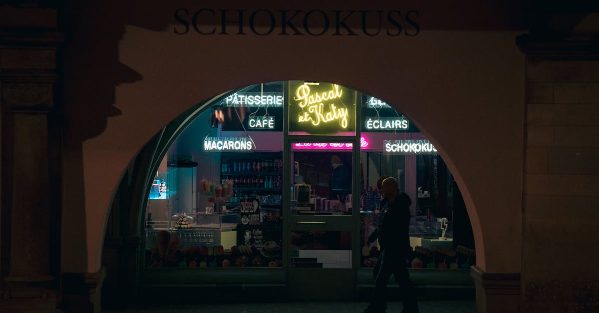 entdecken sie die welt von katy perry, der ikonischen us-amerikanischen sängerin und songwriterin. erfahren sie mehr über ihre karriere, musik und einfluss auf die popkultur.